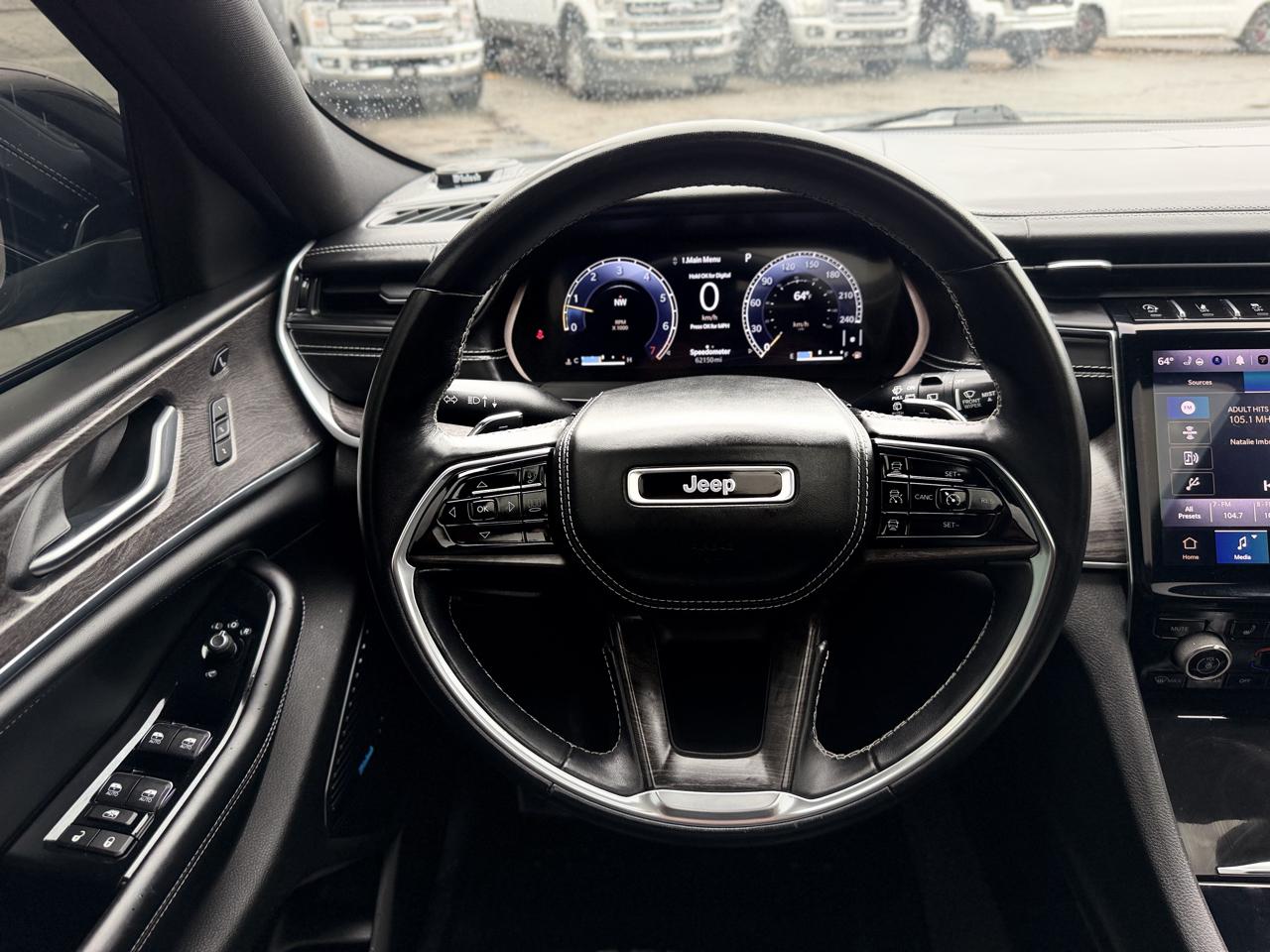 Jeep Grand Cherokee L photo 30
