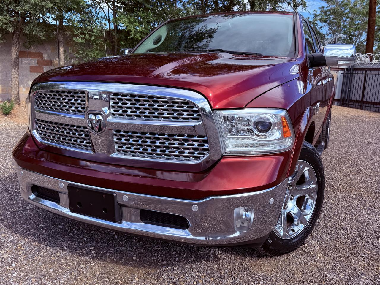 RAM 1500 Laramie 4x4 Crew Cab 6'4" Box 2018