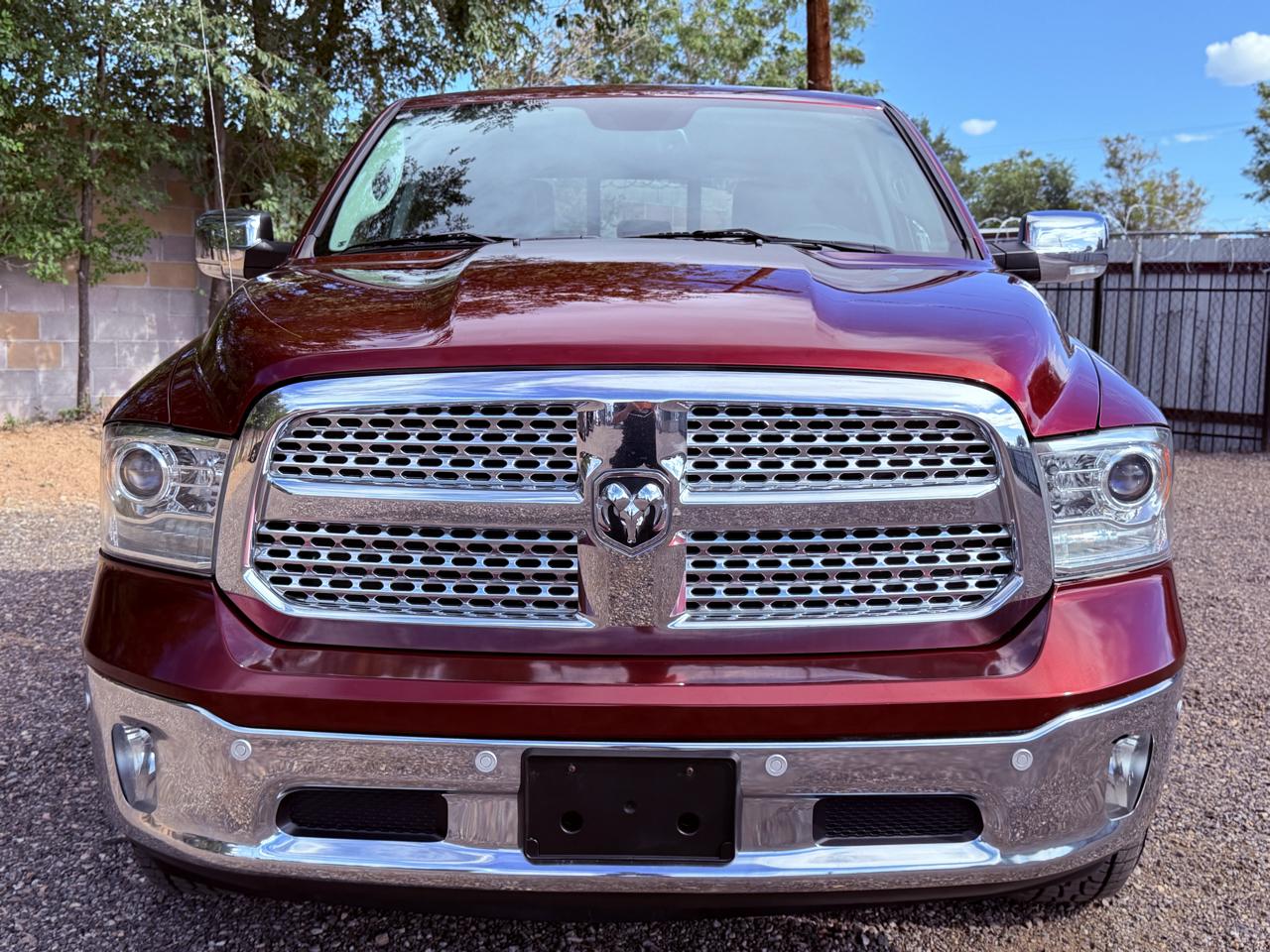 RAM 1500 Laramie 4x4 Crew Cab 6'4" Box 2018