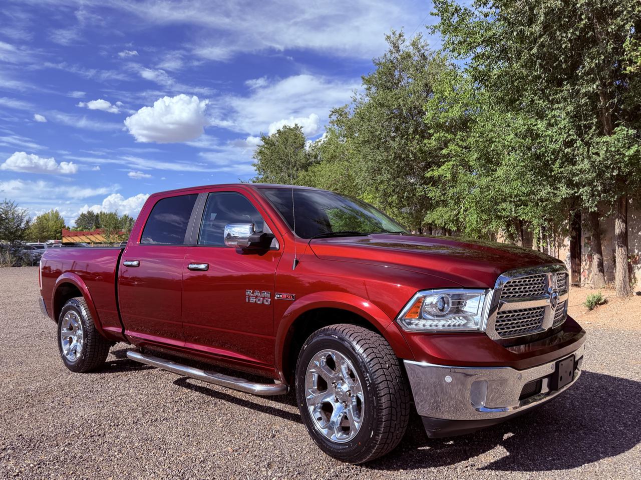 RAM 1500 Laramie 4x4 Crew Cab 6'4" Box 2018