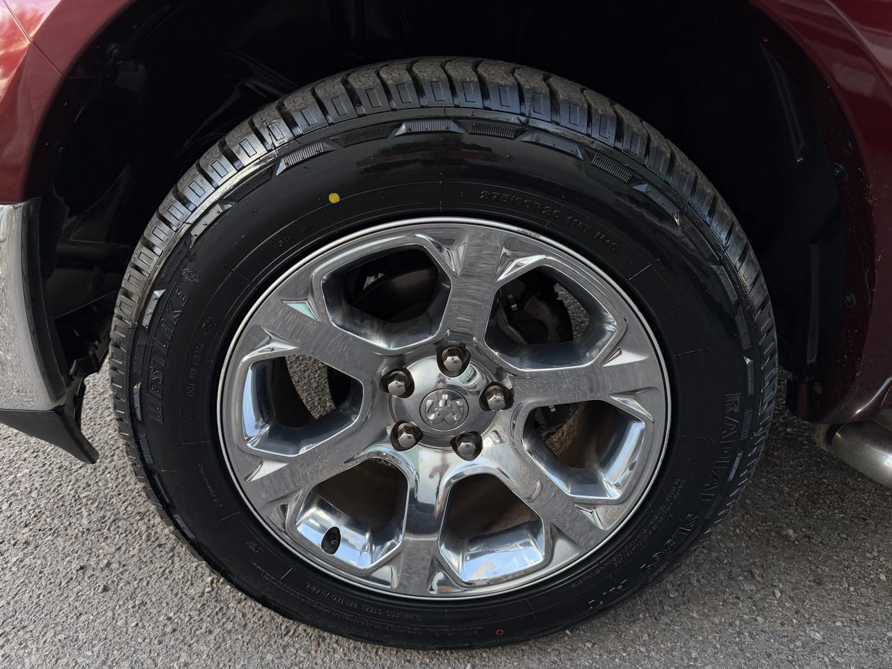 RAM 1500 Laramie 4x4 Crew Cab 6'4" Box 2018