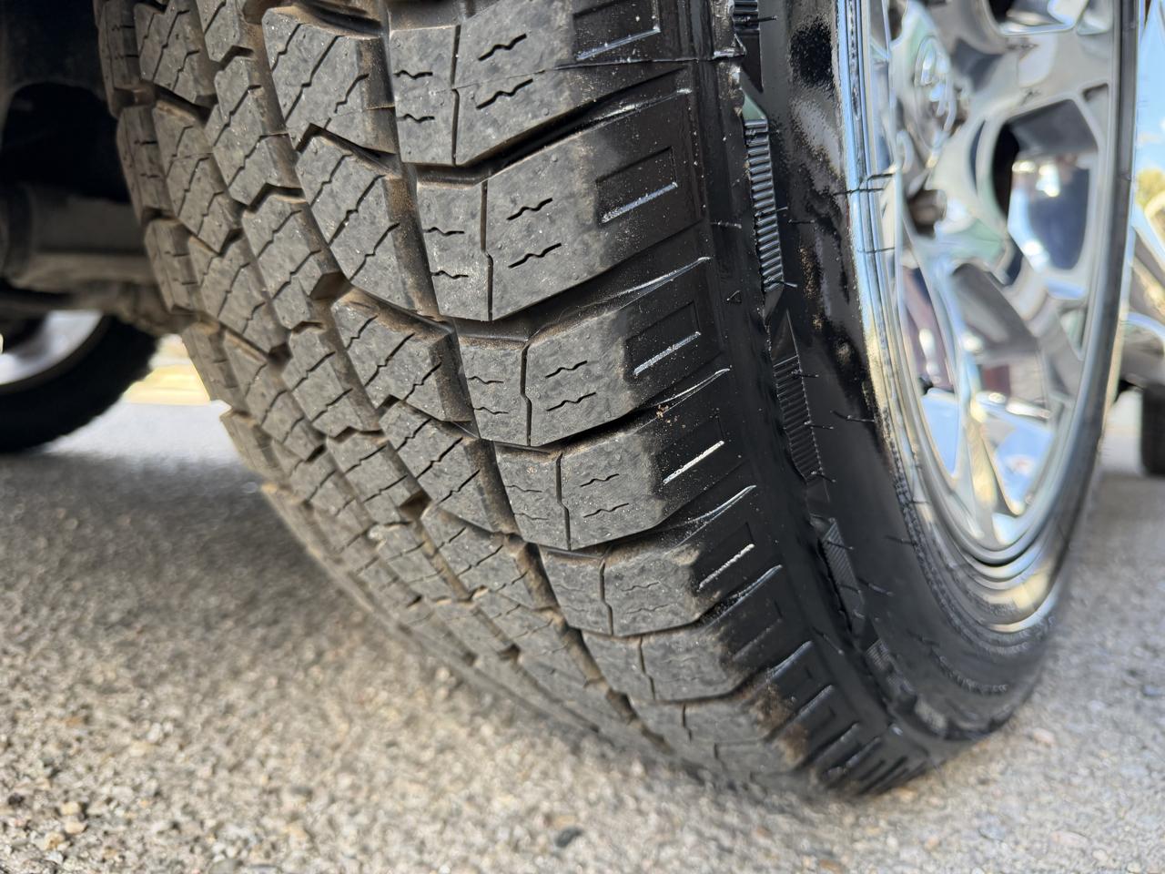 RAM 1500 Laramie 4x4 Crew Cab 6'4" Box 2018