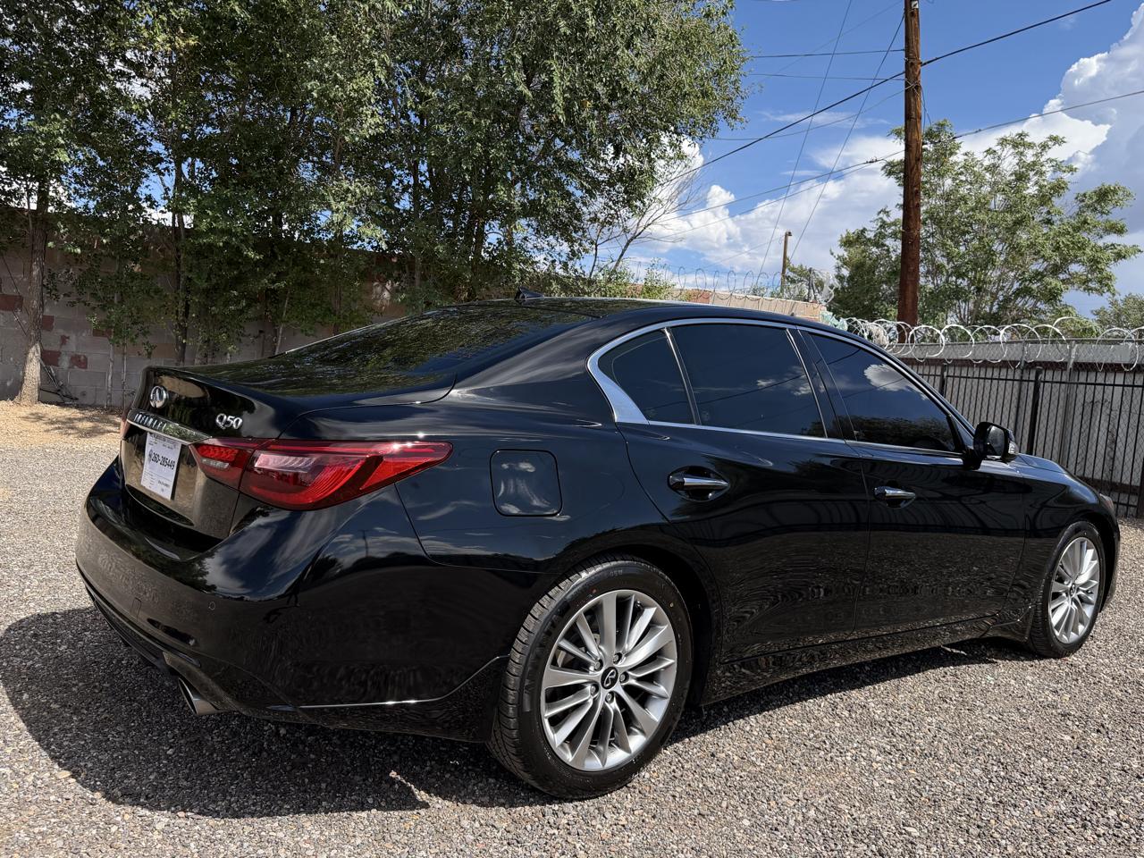 Infiniti Q50 LUXE RWD 2023