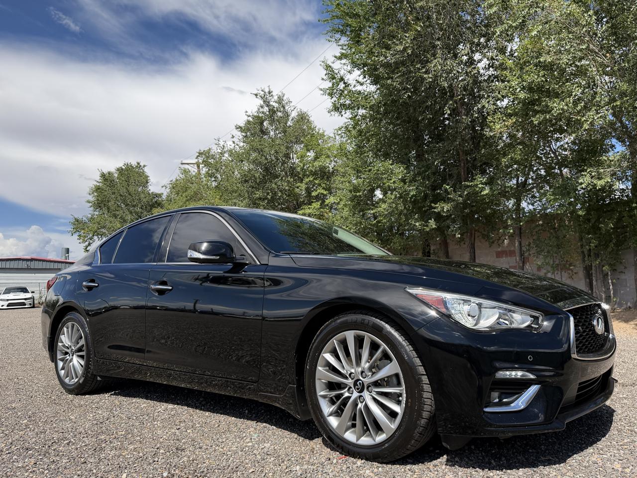Infiniti Q50 LUXE RWD 2023