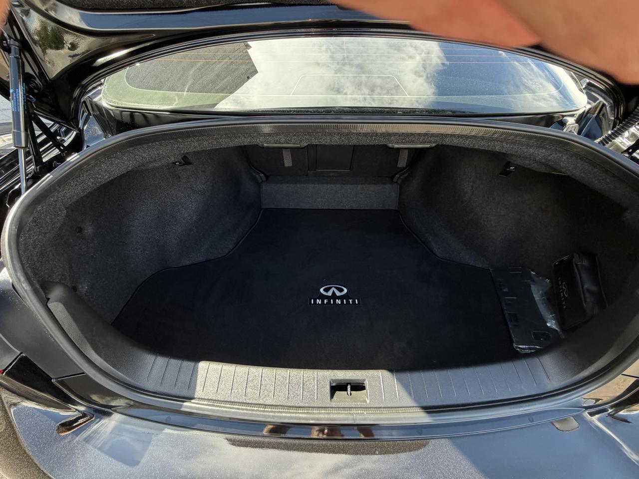 Infiniti Q50 LUXE RWD 2023