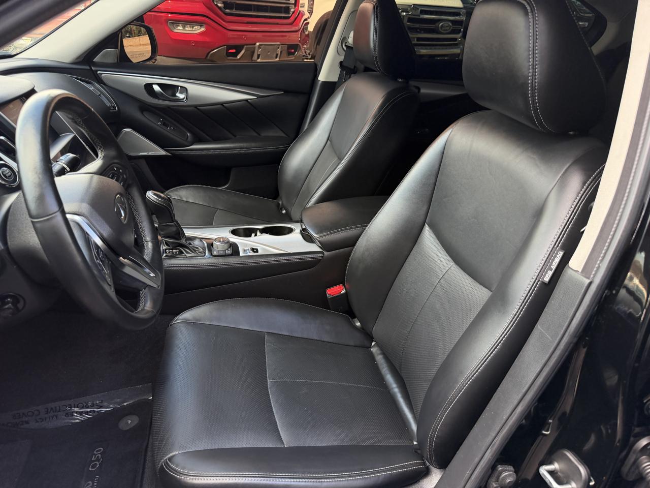 Infiniti Q50 LUXE RWD 2023