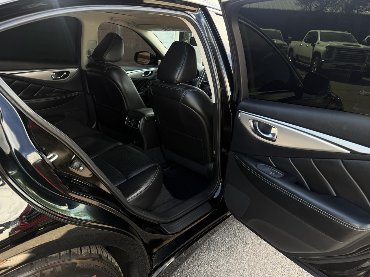 Infiniti Q50 LUXE RWD 2023