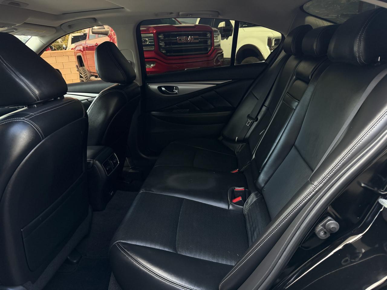 Infiniti Q50 LUXE RWD 2023