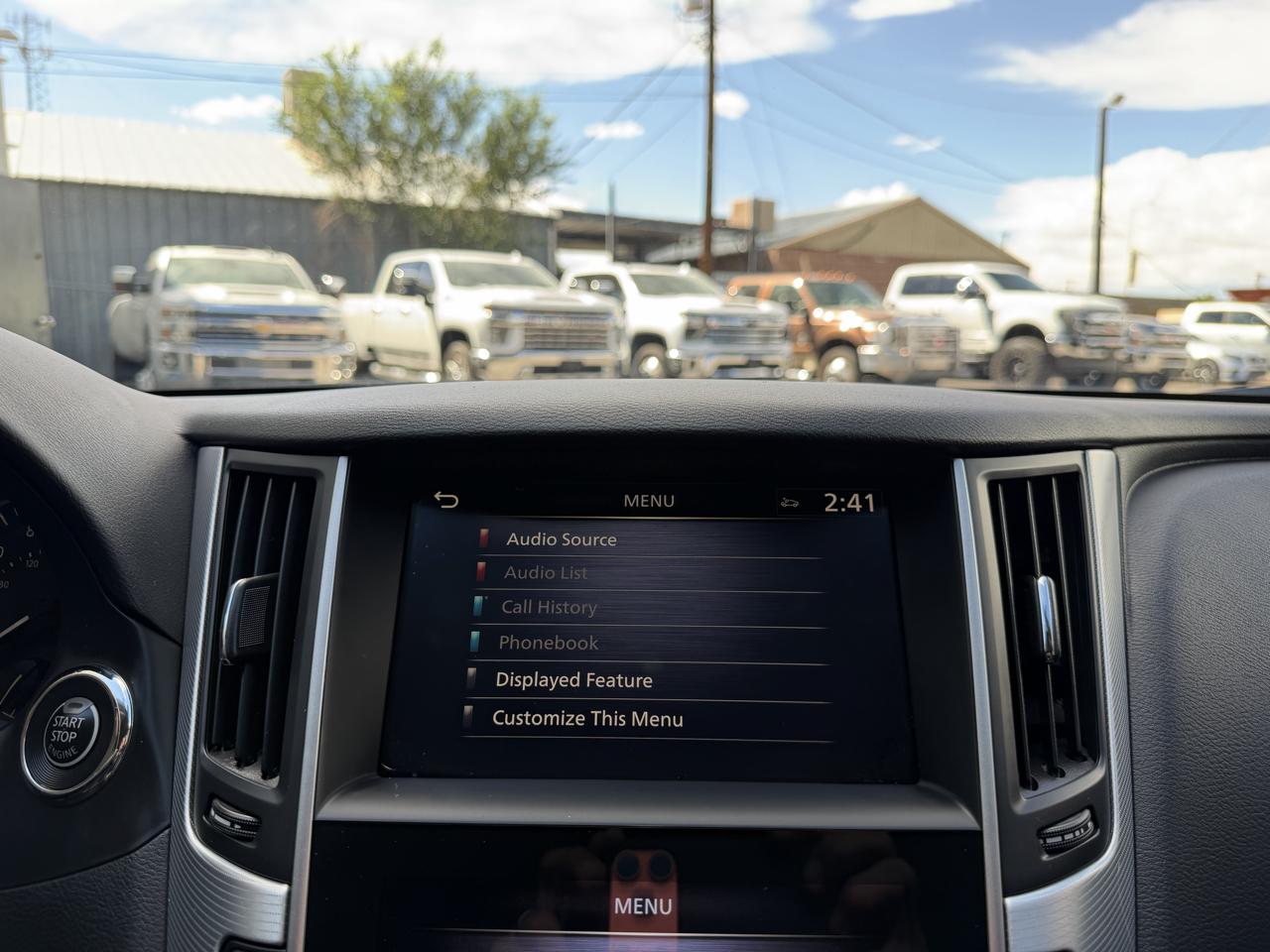 Infiniti Q50 LUXE RWD 2023