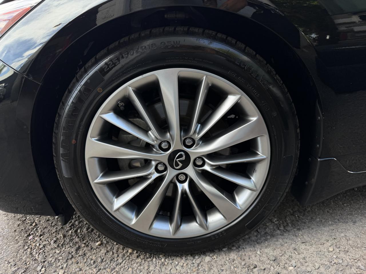 Infiniti Q50 LUXE RWD 2023