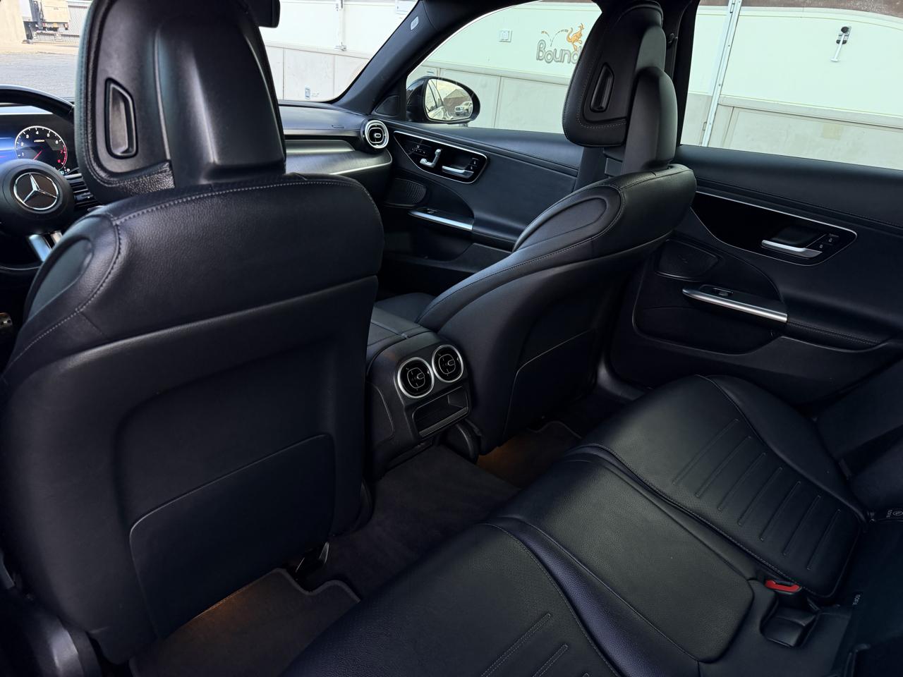 Mercedes-Benz C-Class C 300 4MATIC Sedan 2023