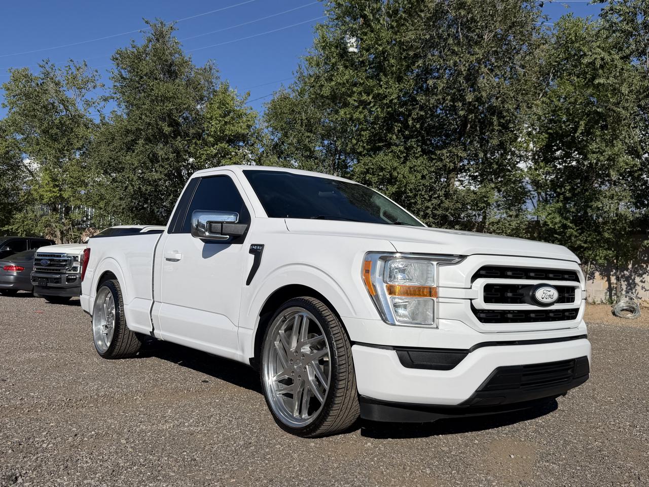 Ford F-150 XLT 2WD Reg Cab 8' Box 2021