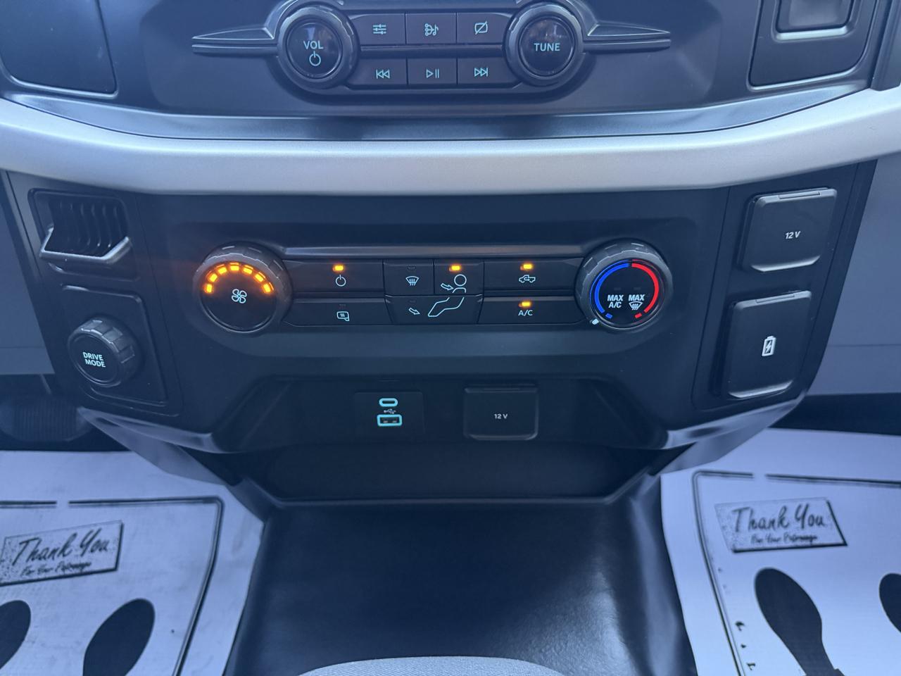 Ford F-150 XLT 2WD Reg Cab 8' Box 2021