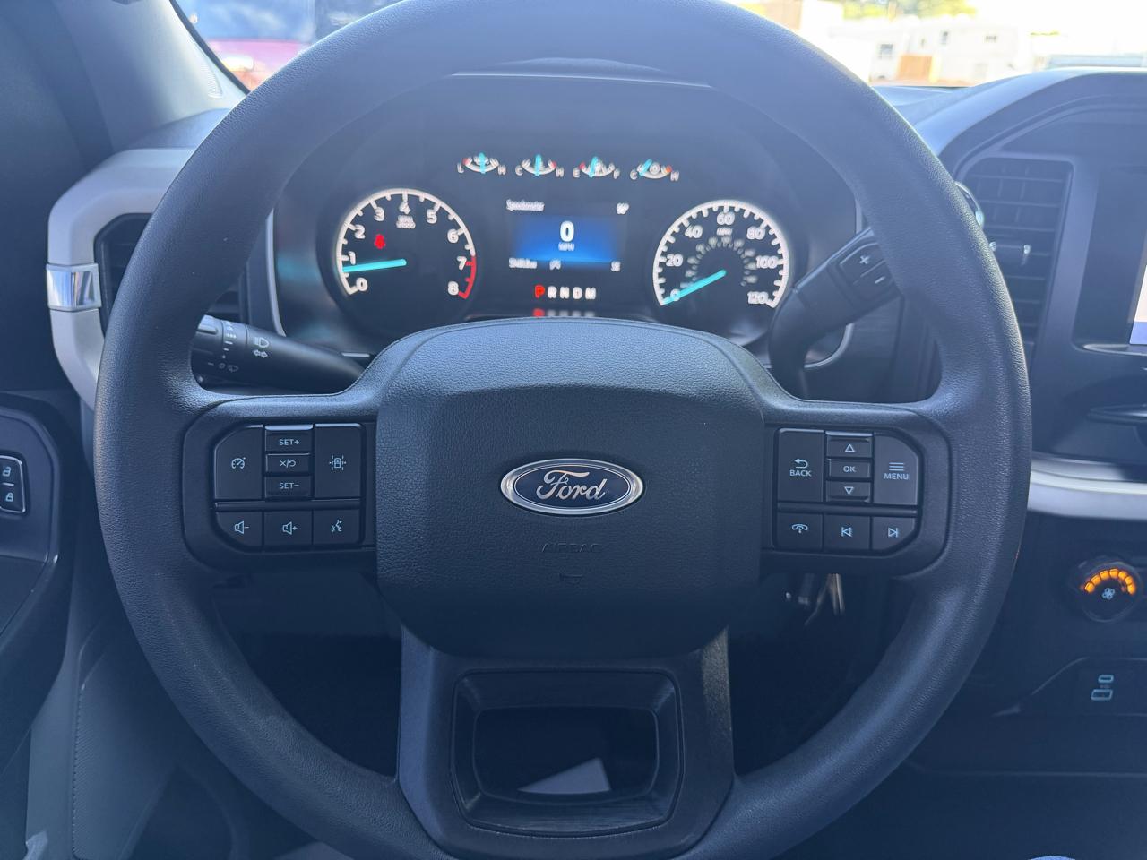 Ford F-150 XLT 2WD Reg Cab 8' Box 2021