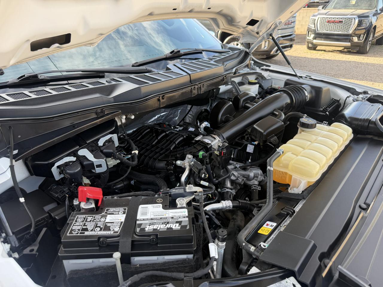 Ford F-150 XLT 2WD Reg Cab 8' Box 2021
