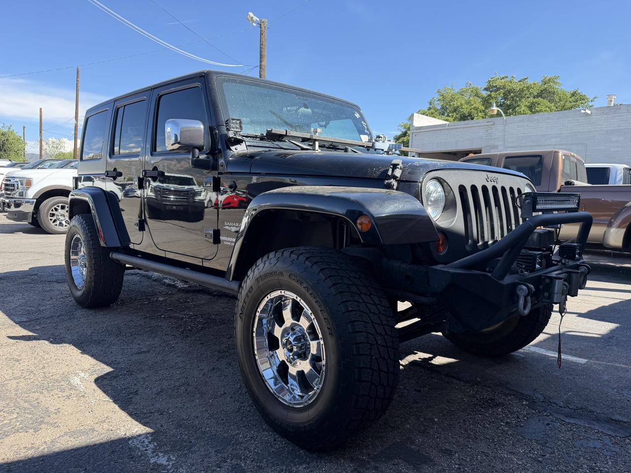Jeep Wrangler Unlimited 4WD 4dr Sahara 2011