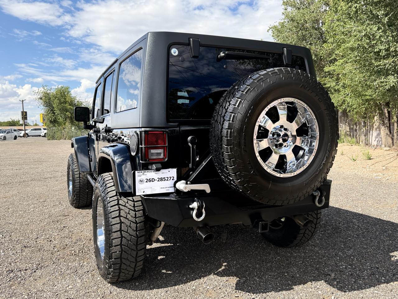 Jeep Wrangler Unlimited 4WD 4dr Sahara 2011