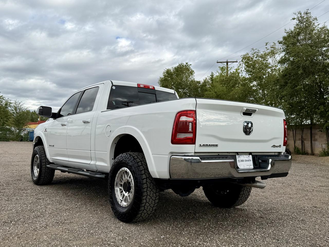 RAM 2500 Laramie 4x4 Crew Cab 6'4" Box 2020