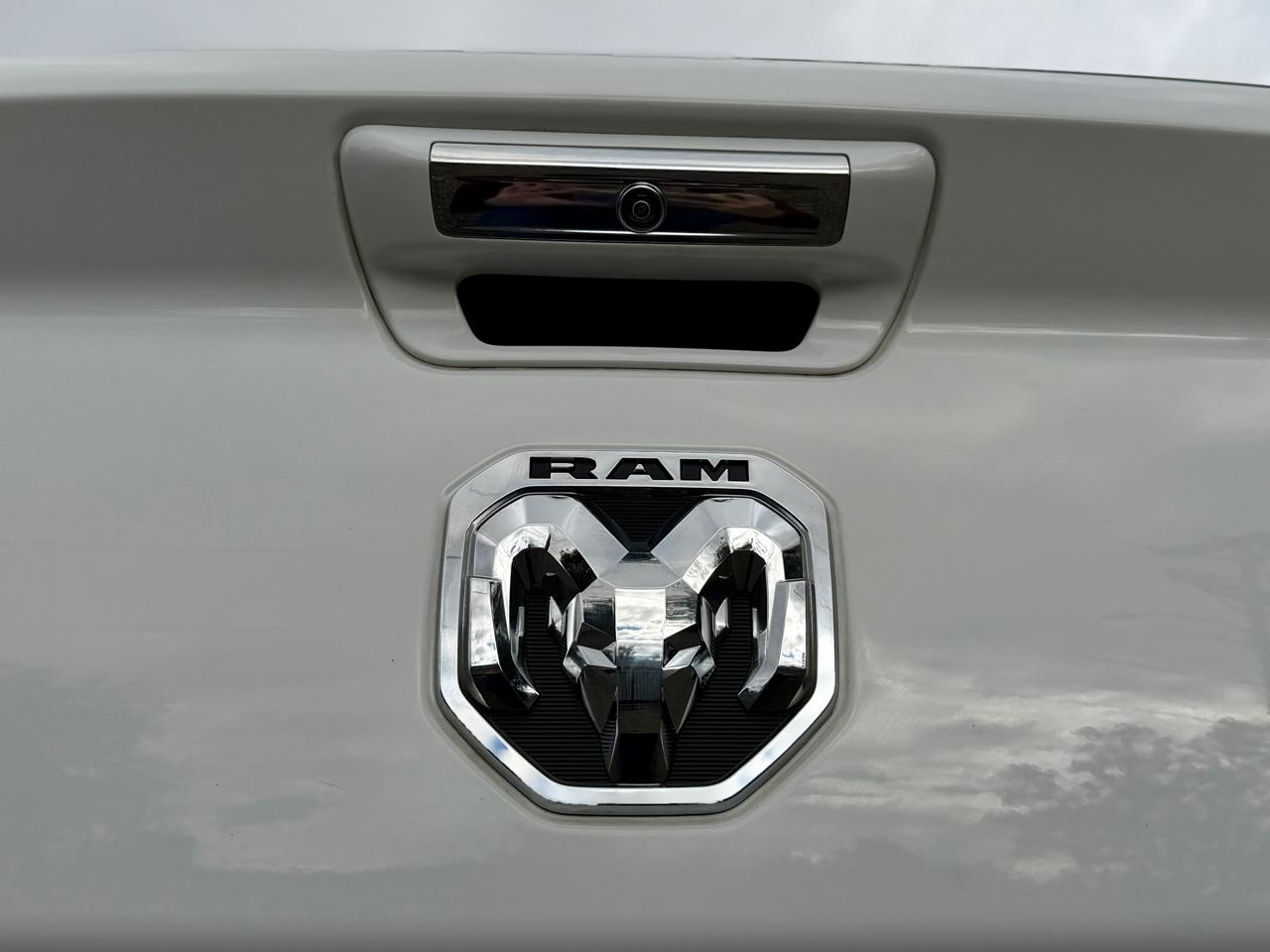 RAM 2500 Laramie 4x4 Crew Cab 6'4" Box 2020