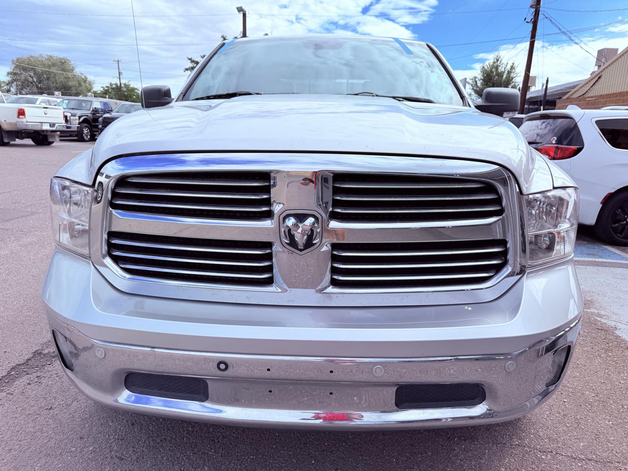 RAM 1500 4WD Crew Cab 140.5" Big Horn 2015