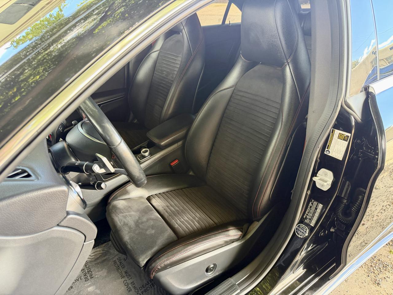 Mercedes-Benz CLA 4dr Sdn CLA 250 4MATIC 2016