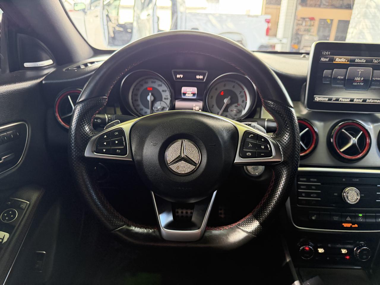 Mercedes-Benz CLA 4dr Sdn CLA 250 4MATIC 2016