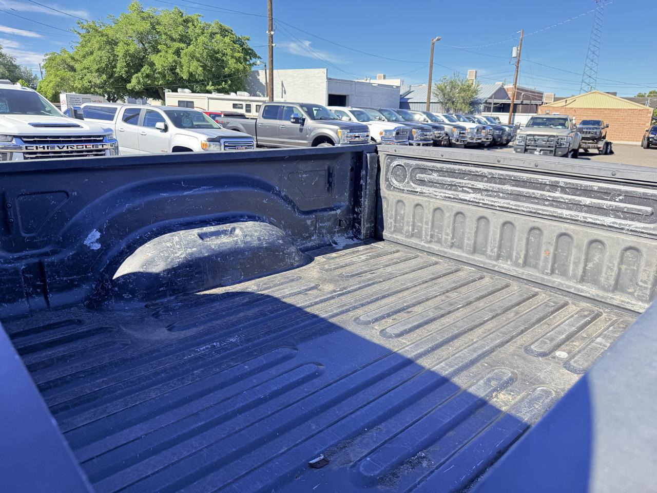 RAM 2500 Tradesman 4x4 Crew Cab 6'4" Box 2020