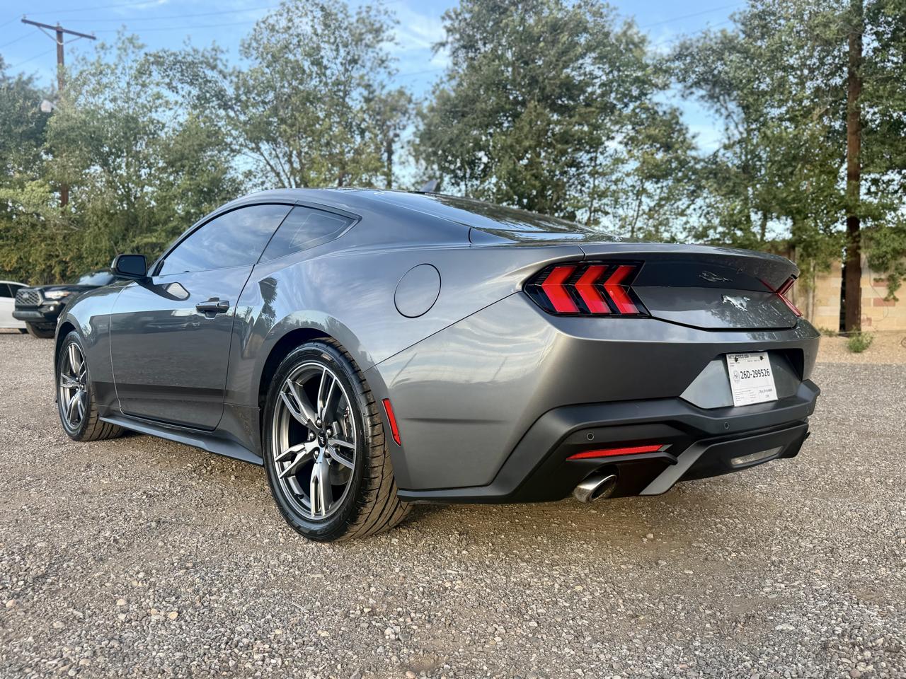 Ford Mustang EcoBoost Fastback 2025