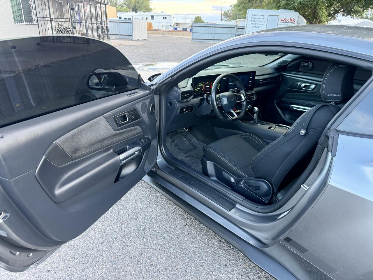 Ford Mustang EcoBoost Fastback 2025