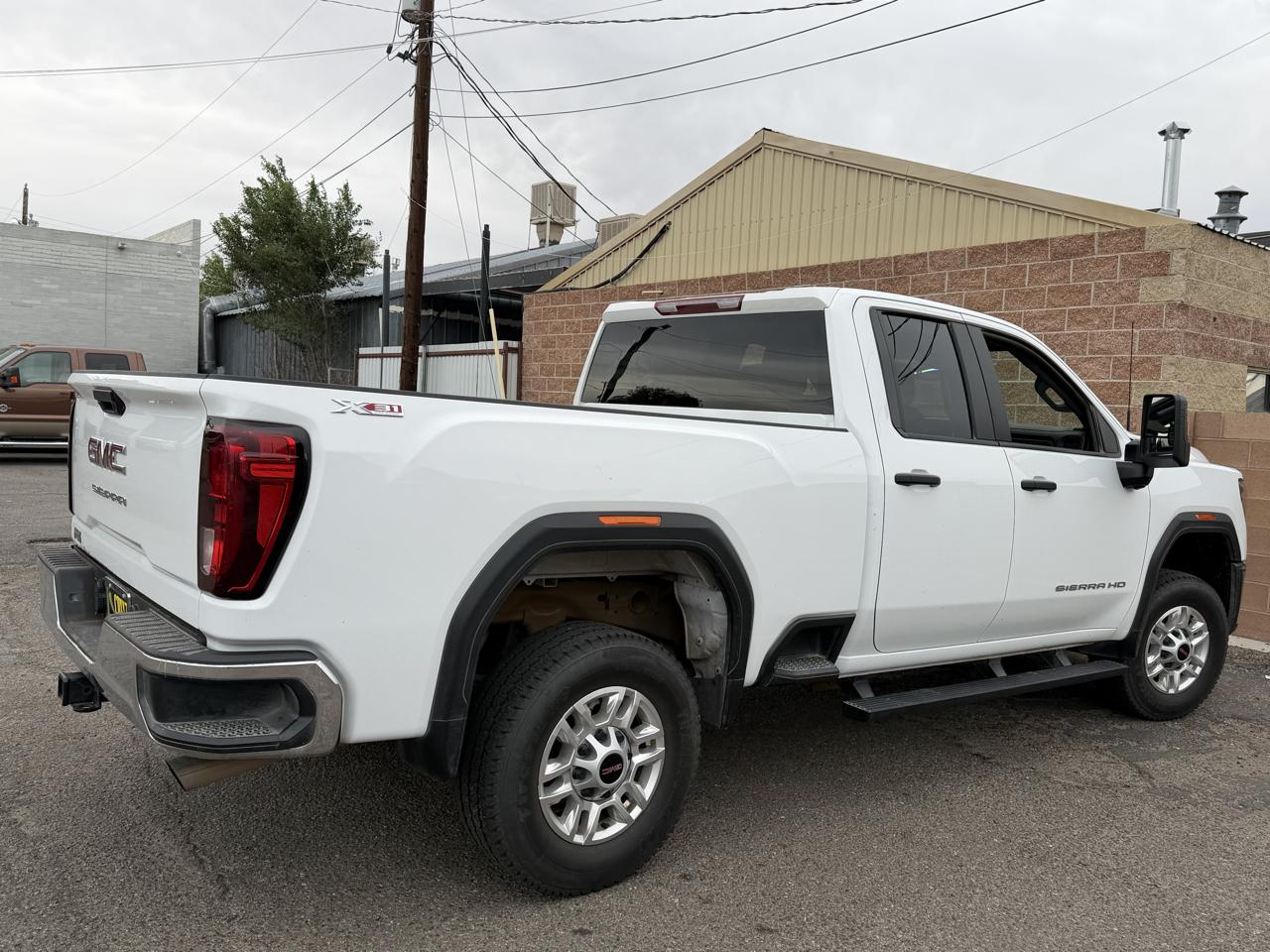GMC Sierra 2500HD 4WD Double Cab 149" Pro 2026