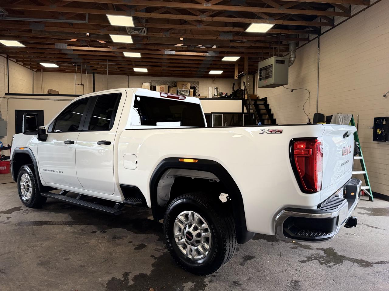 GMC Sierra 2500HD 4WD Double Cab 149" Pro 2026