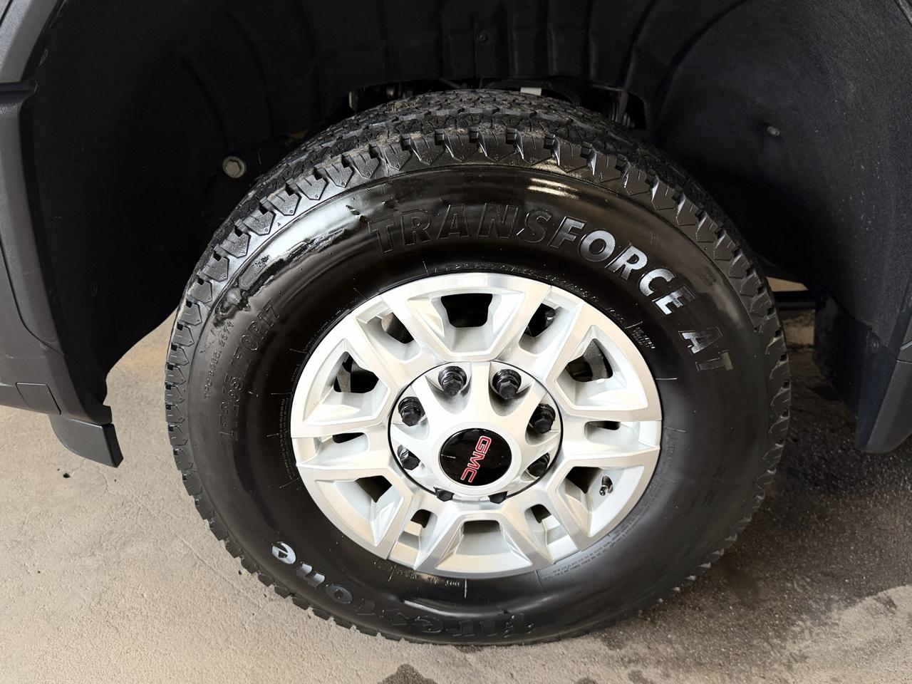 GMC Sierra 2500HD 4WD Double Cab 149" Pro 2026