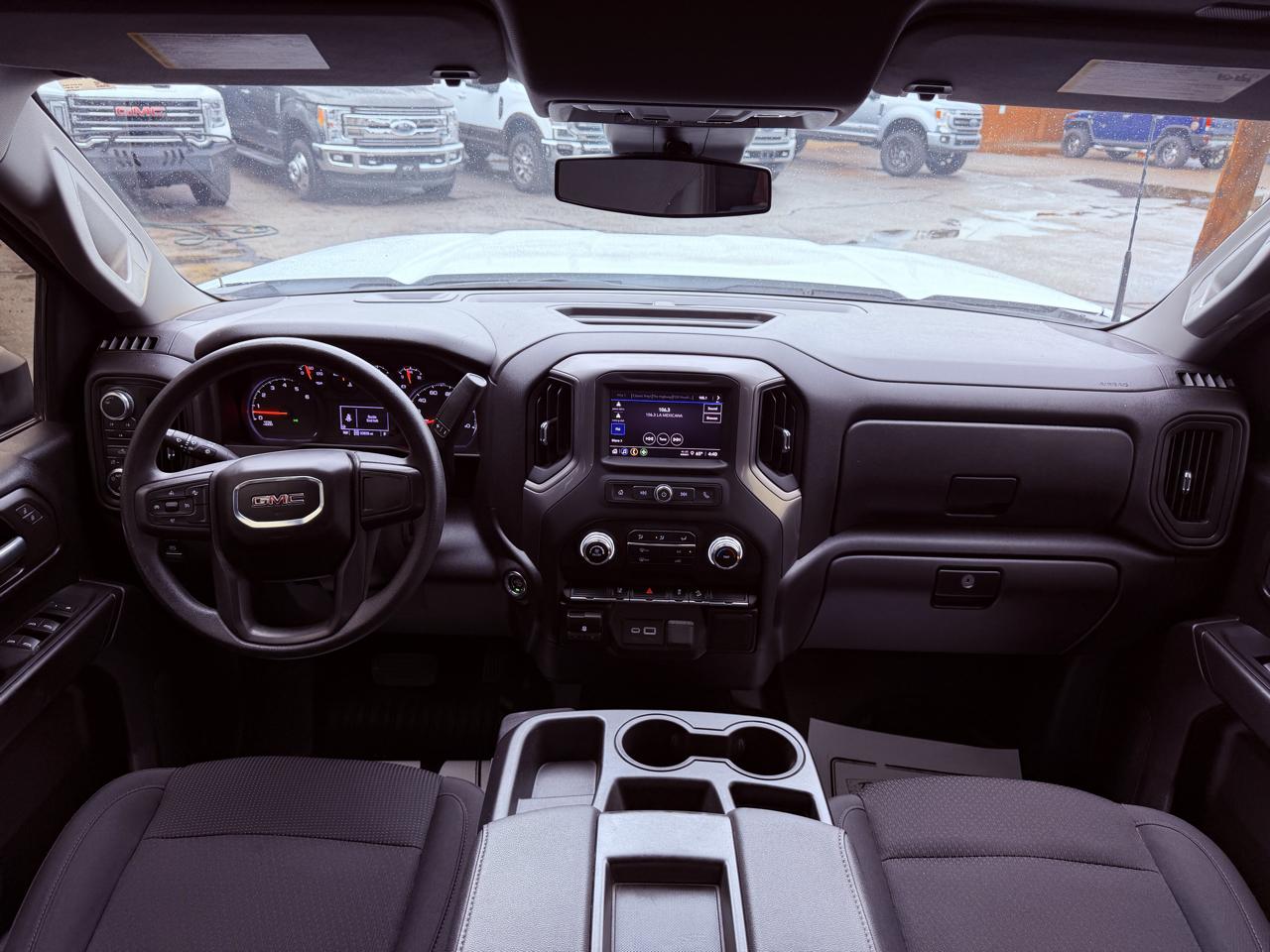 GMC Sierra 2500HD 4WD Double Cab 149" Pro 2026