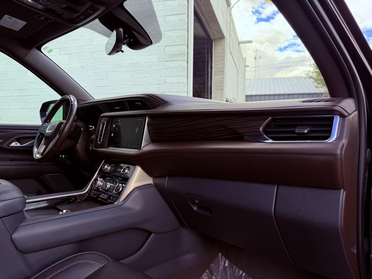GMC Yukon XL photo 19
