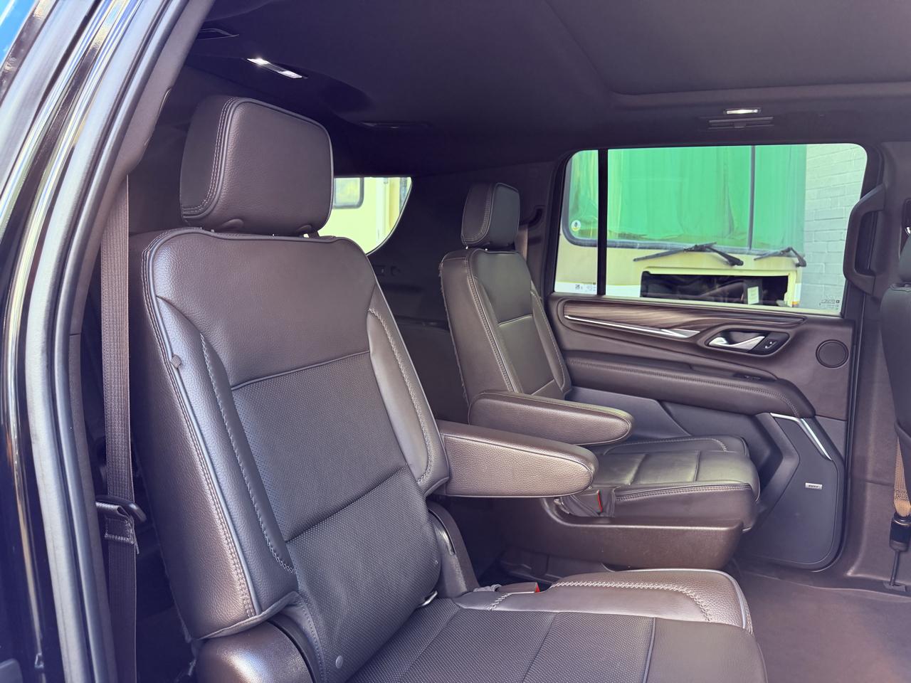 GMC Yukon XL photo 21