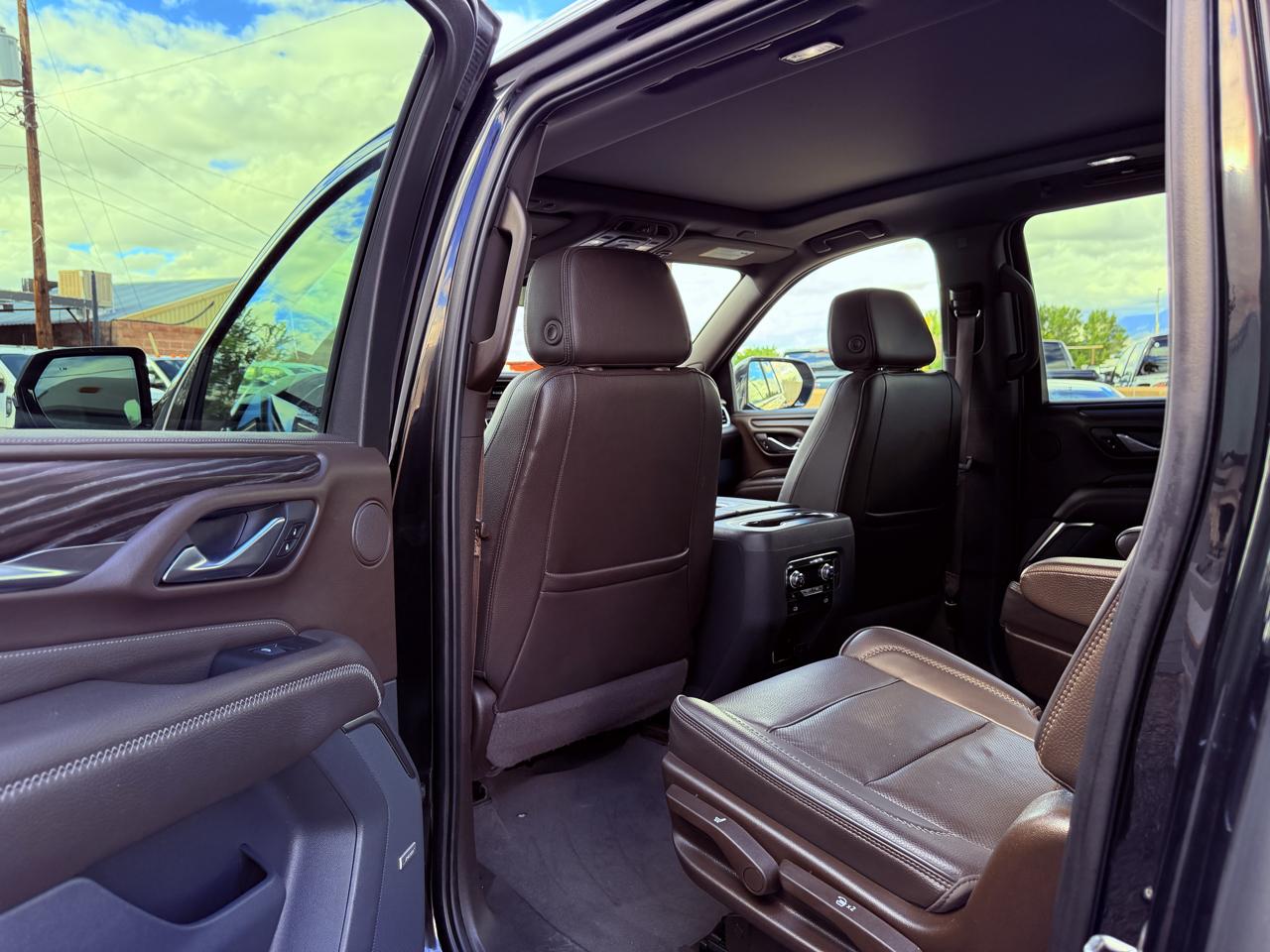 GMC Yukon XL photo 24