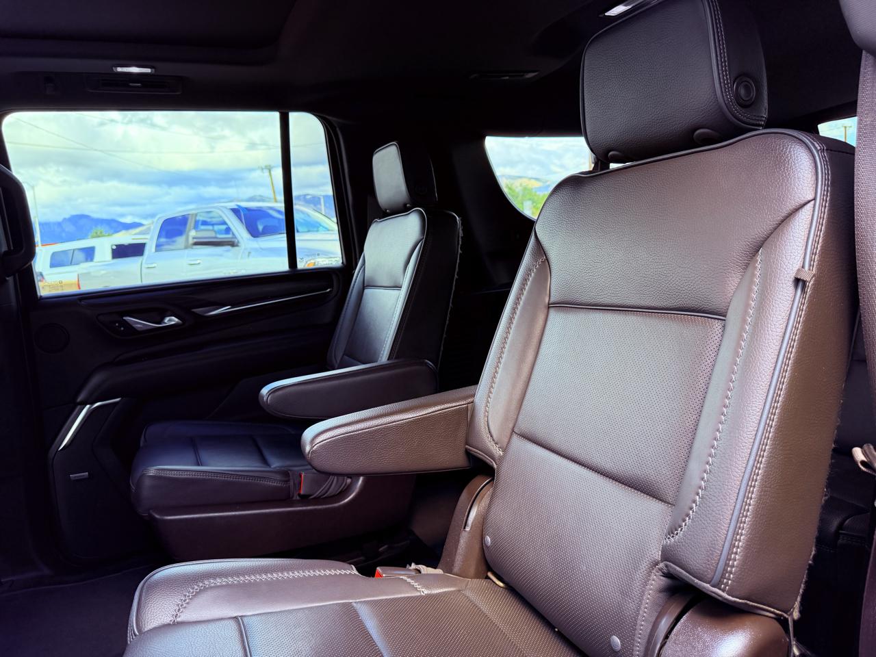 GMC Yukon XL photo 25