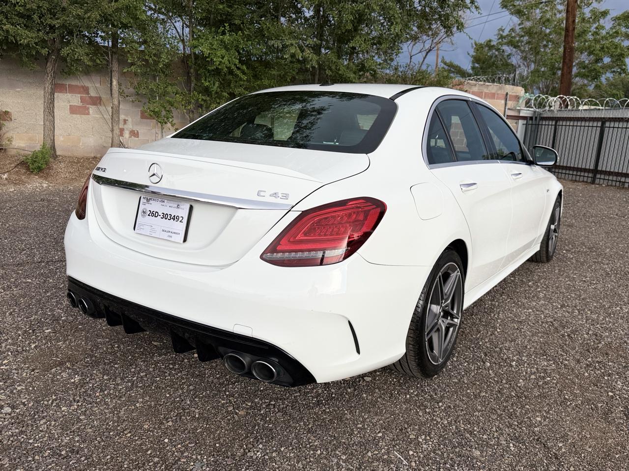 Mercedes-Benz C-Class photo 9