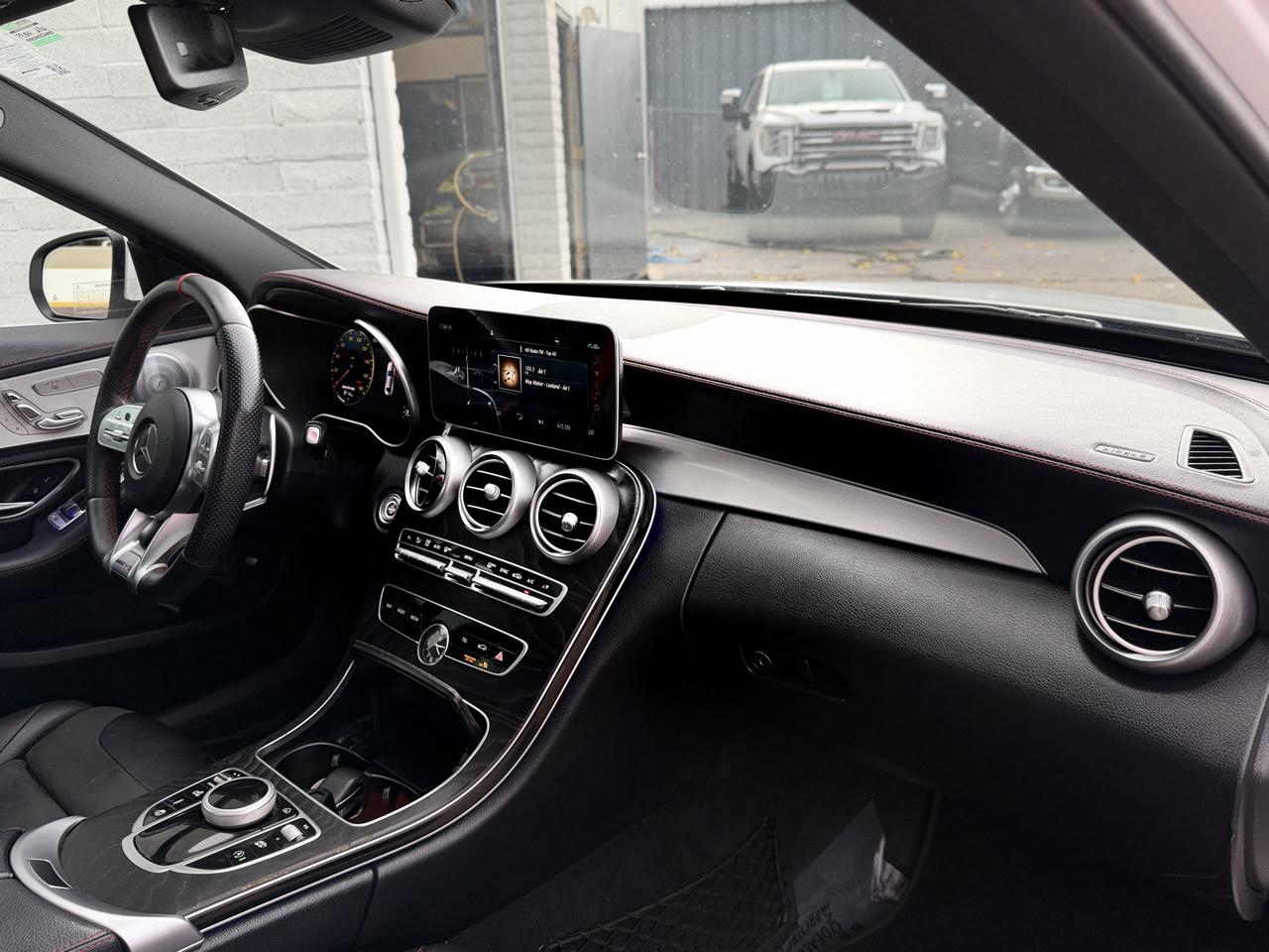 Mercedes-Benz C-Class photo 24