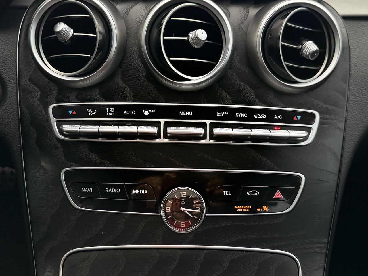 Mercedes-Benz C-Class photo 34