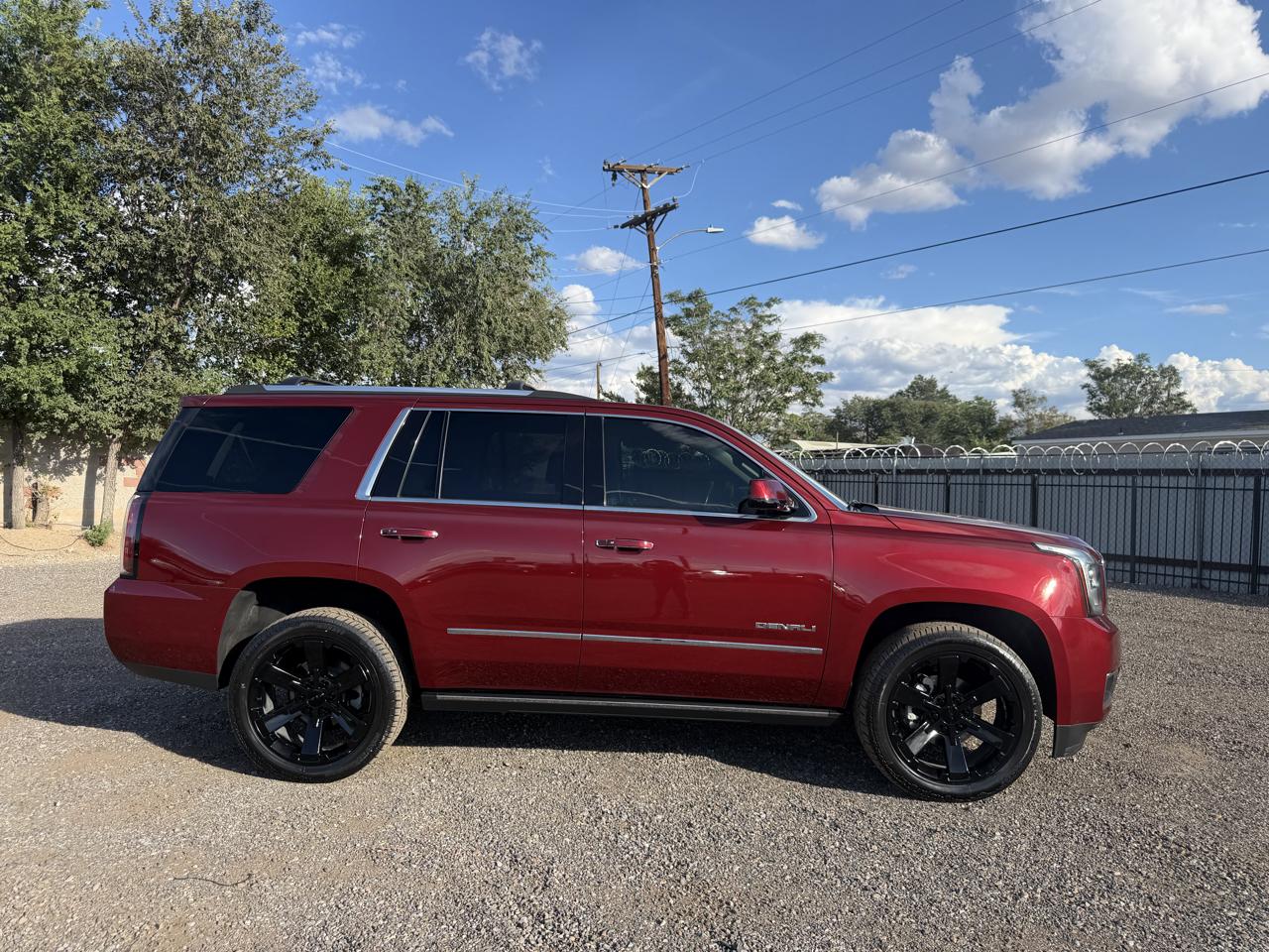 GMC Yukon photo 6