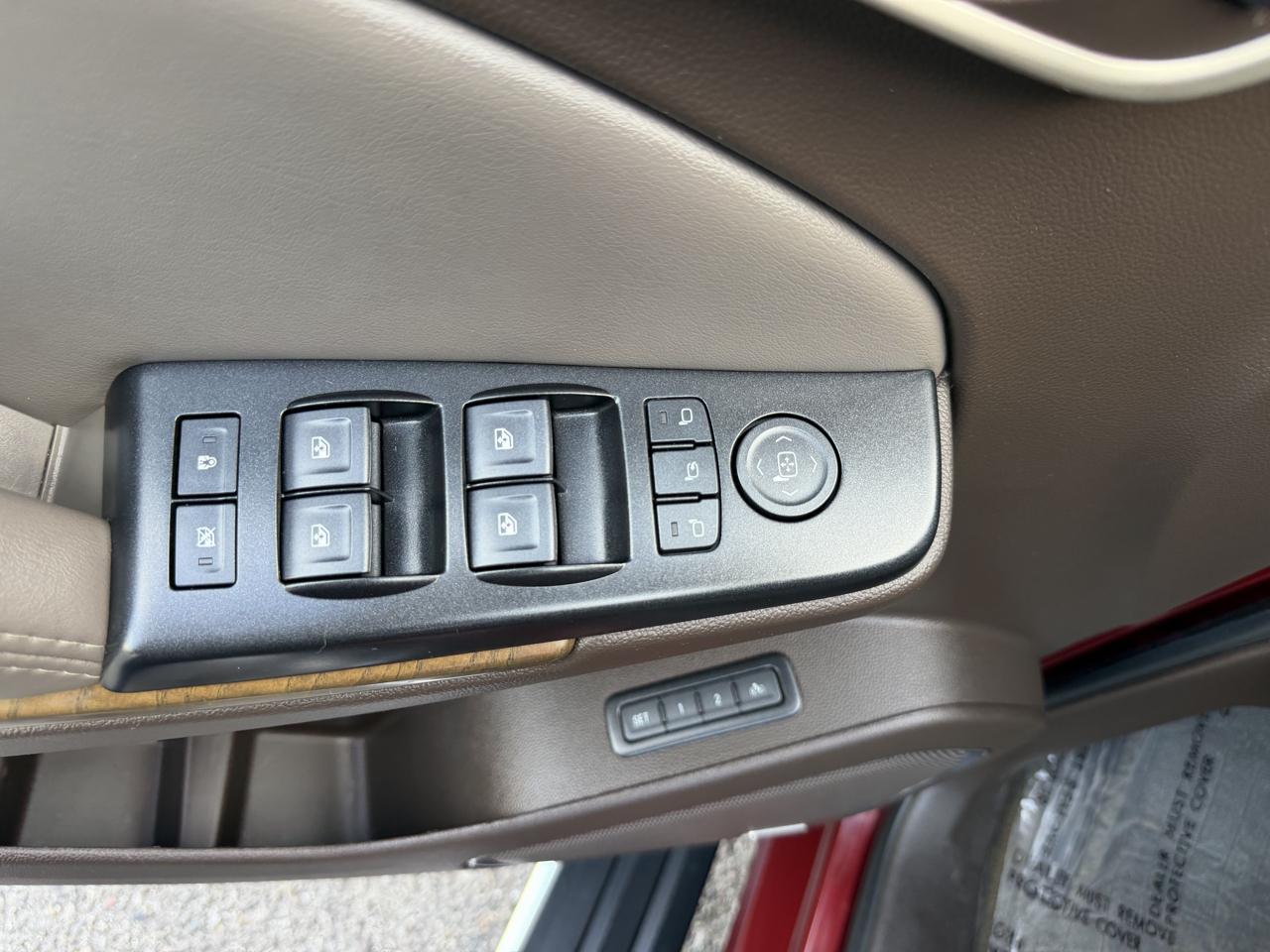 GMC Yukon photo 28