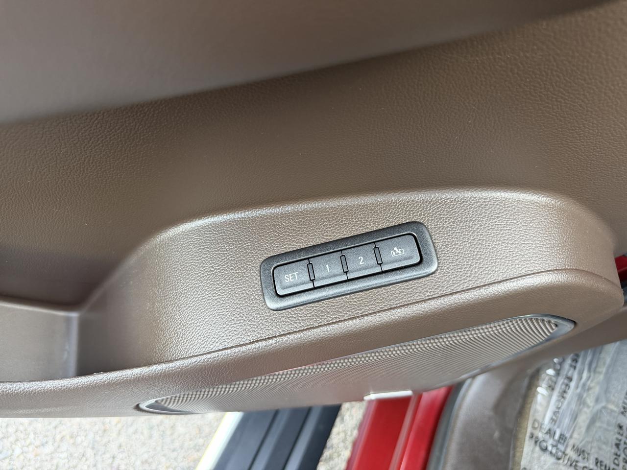 GMC Yukon photo 29