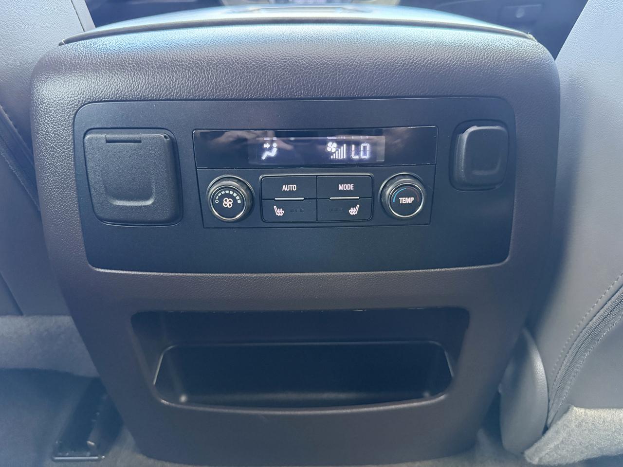 GMC Yukon photo 40