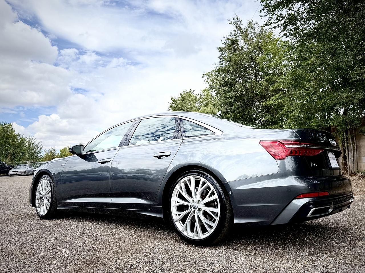 Audi A6 photo 4