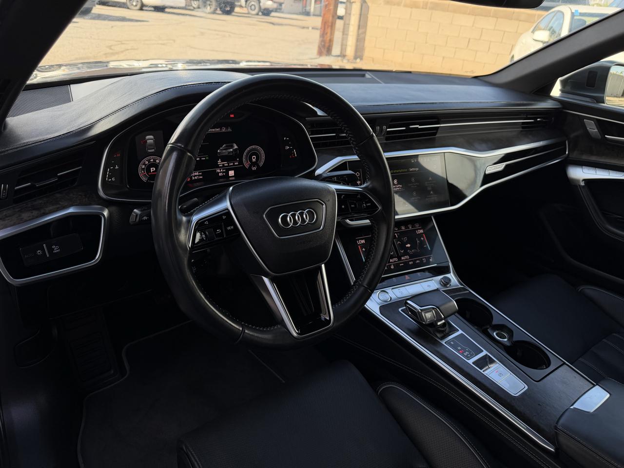 Audi A6 photo 15