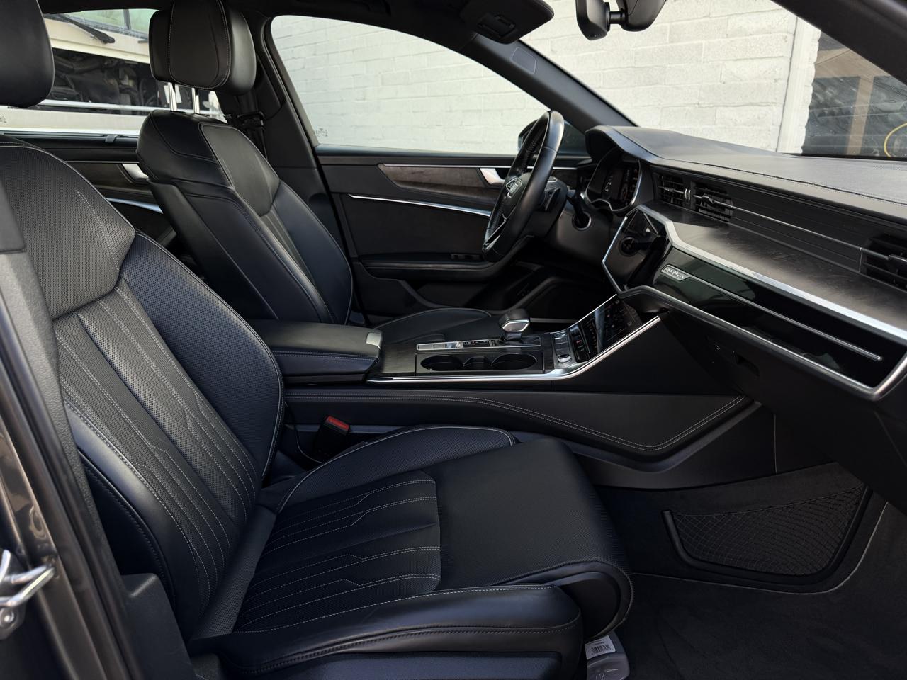 Audi A6 photo 19