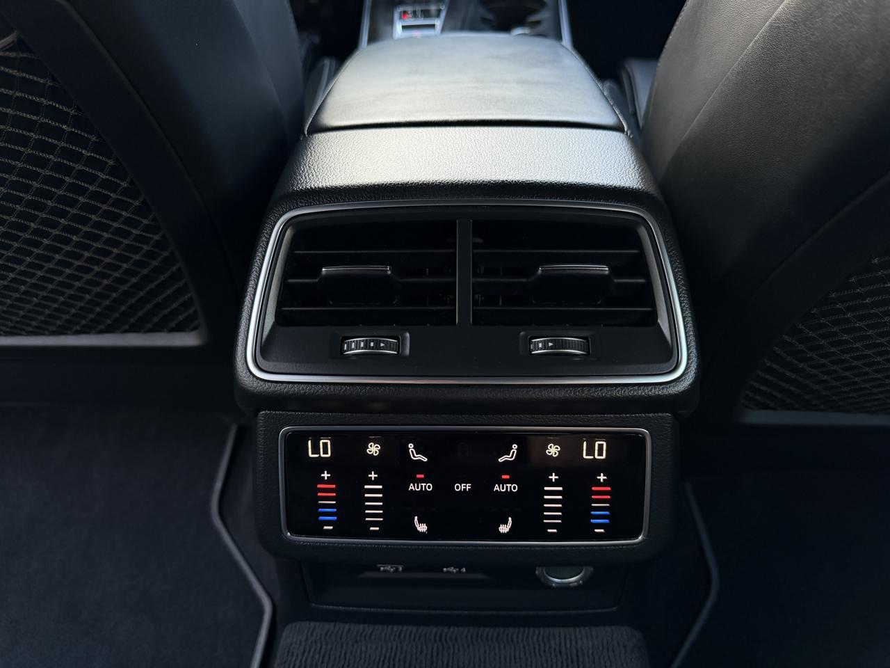 Audi A6 photo 27