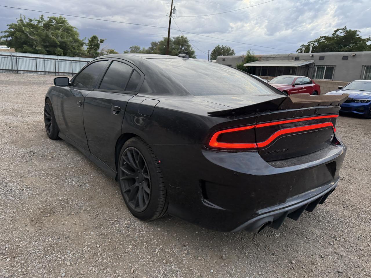 Dodge Charger photo 6