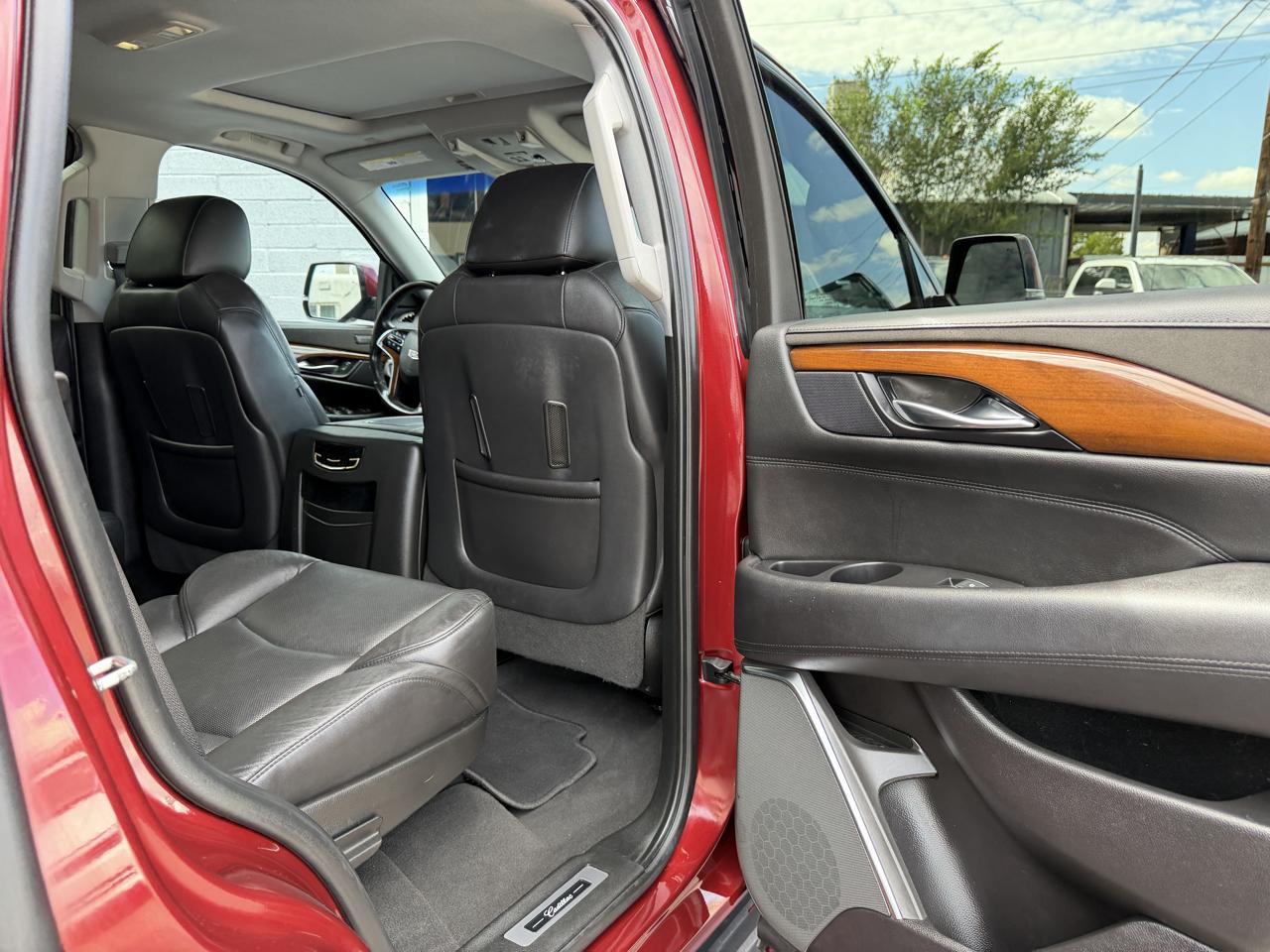 Cadillac Escalade photo 21